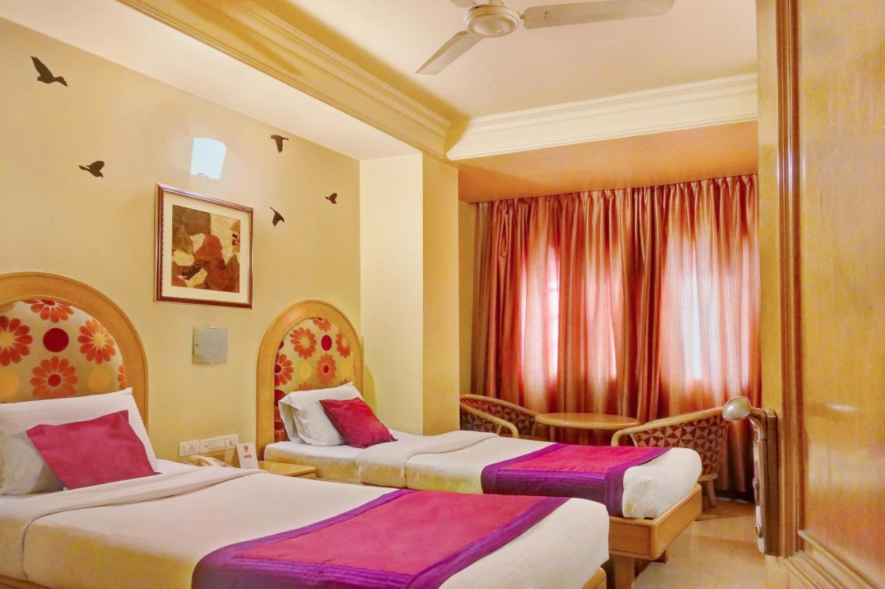 העיר בנגלור Capital O 333 Hotel Crystal Homes מראה חיצוני תמונה