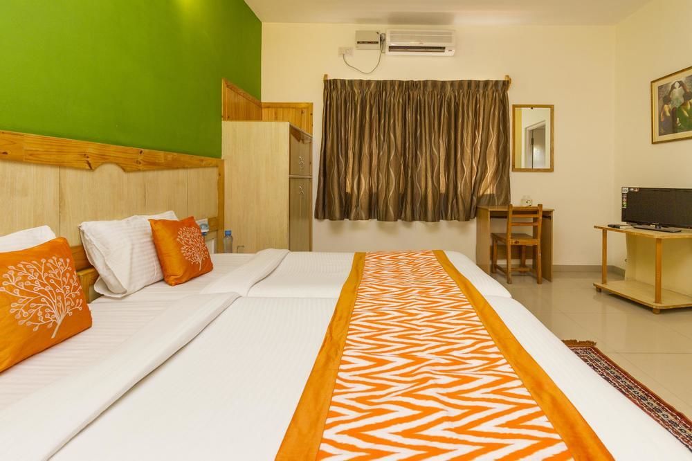 העיר בנגלור Capital O 333 Hotel Crystal Homes מראה חיצוני תמונה